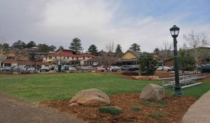 Mountain Springs Assisted Living: Caring with Comfort